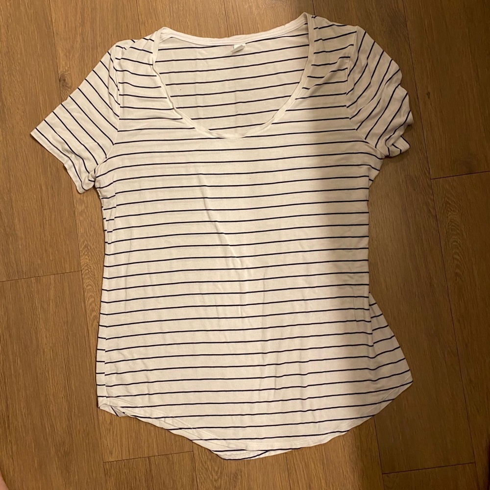 Women’s Old Navy Luxe Shirt!